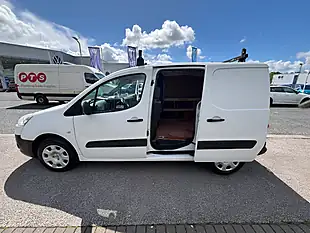 Used 2014 Peugeot Partner White - Interior and Exterior details 9