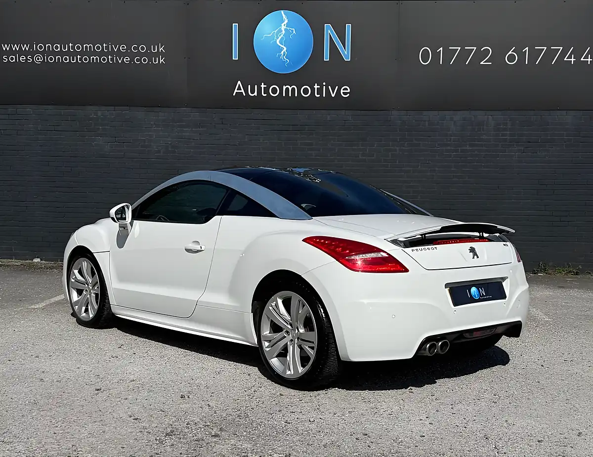 Used 2014 Peugeot Rcz GT White - Interior and Exterior details 8