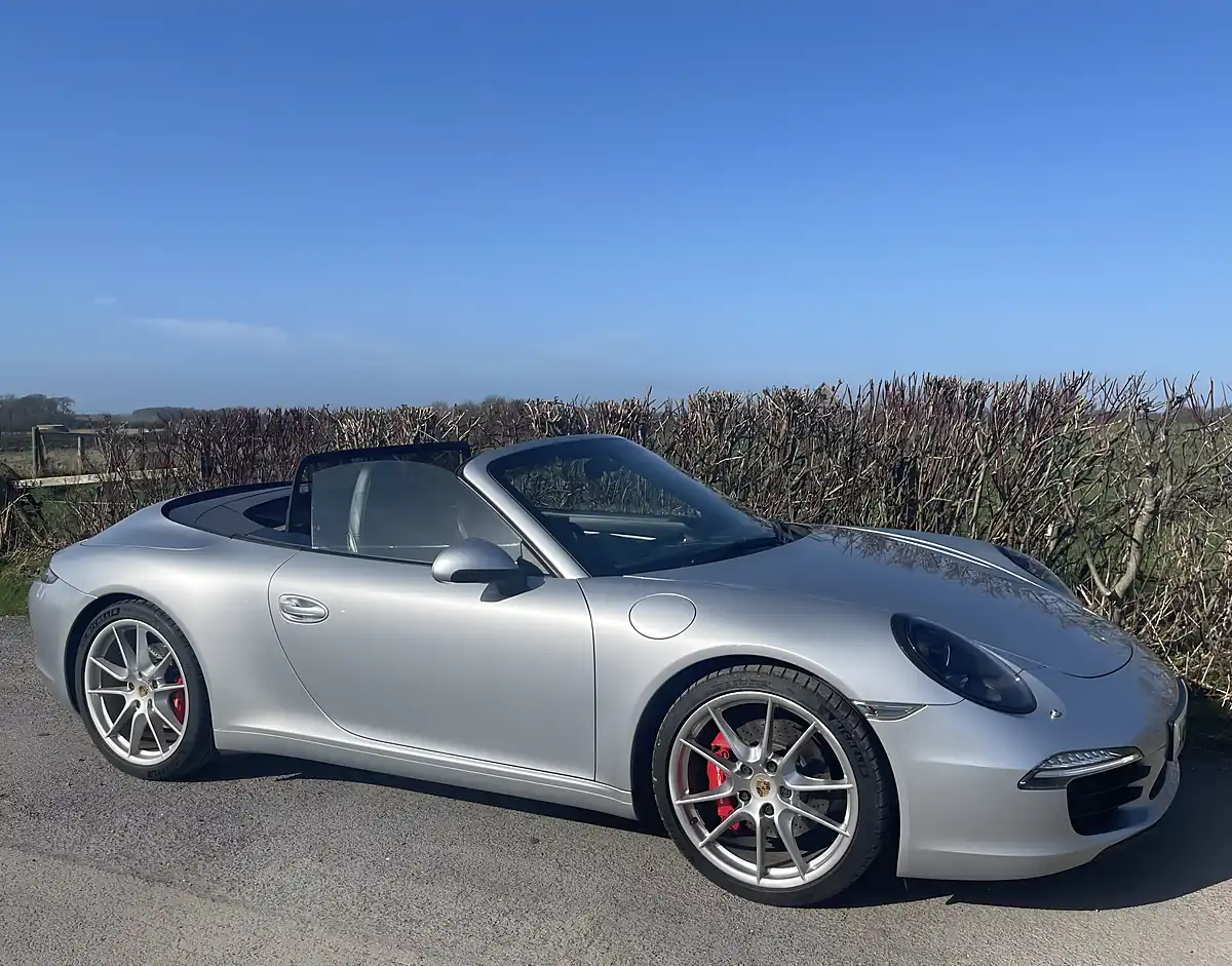 Used 2014 Porsche 911 Carrera S Cabriolet Rhodium Silver - Interior and Exterior details 13