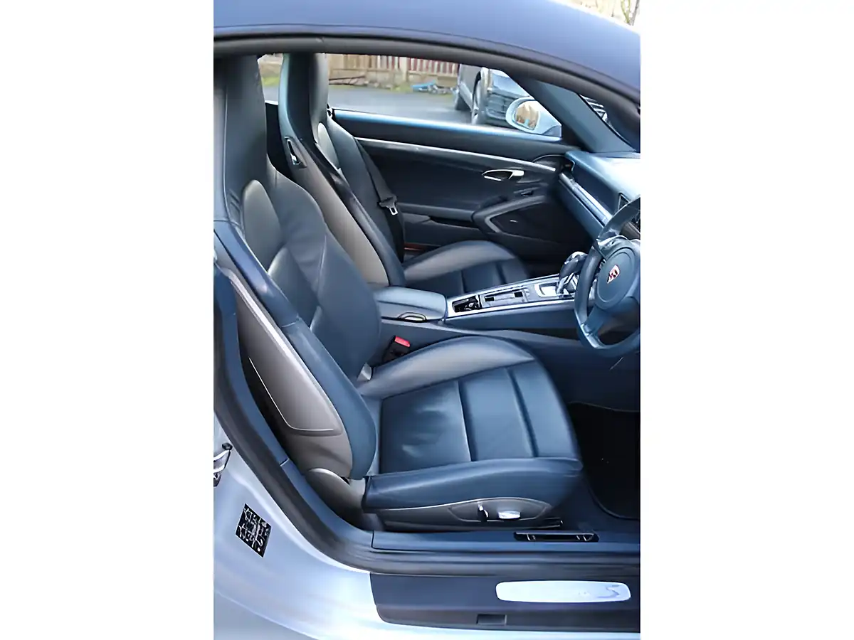 Used 2014 Porsche 911 Carrera S Cabriolet Rhodium Silver - Interior and Exterior details 17