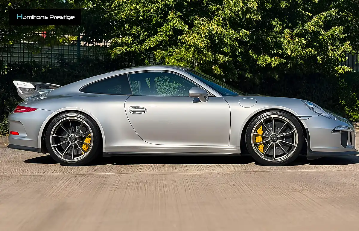 Used 2014 Porsche 911 GT3 Silver - Interior and Exterior details 2