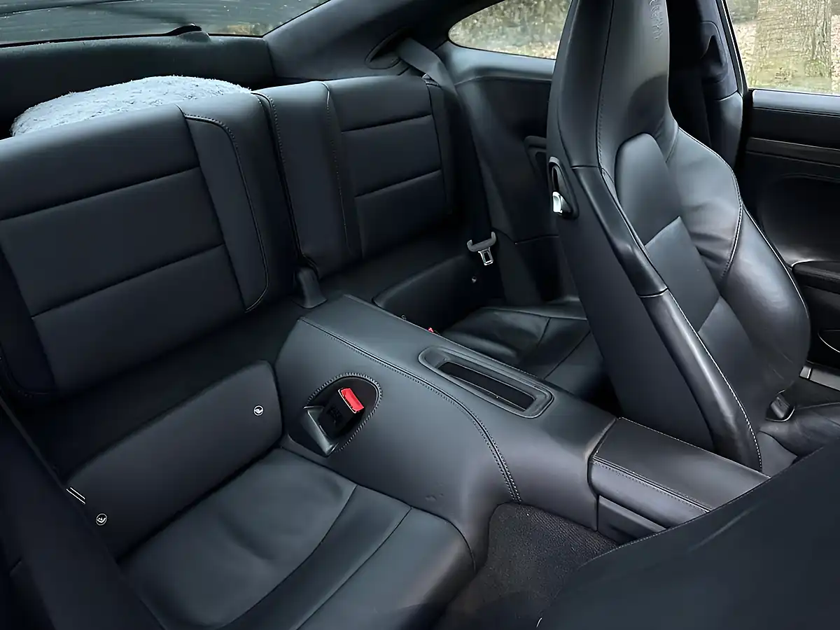 Used 2014 Porsche 911 Turbo S Black - Interior and Exterior details 10