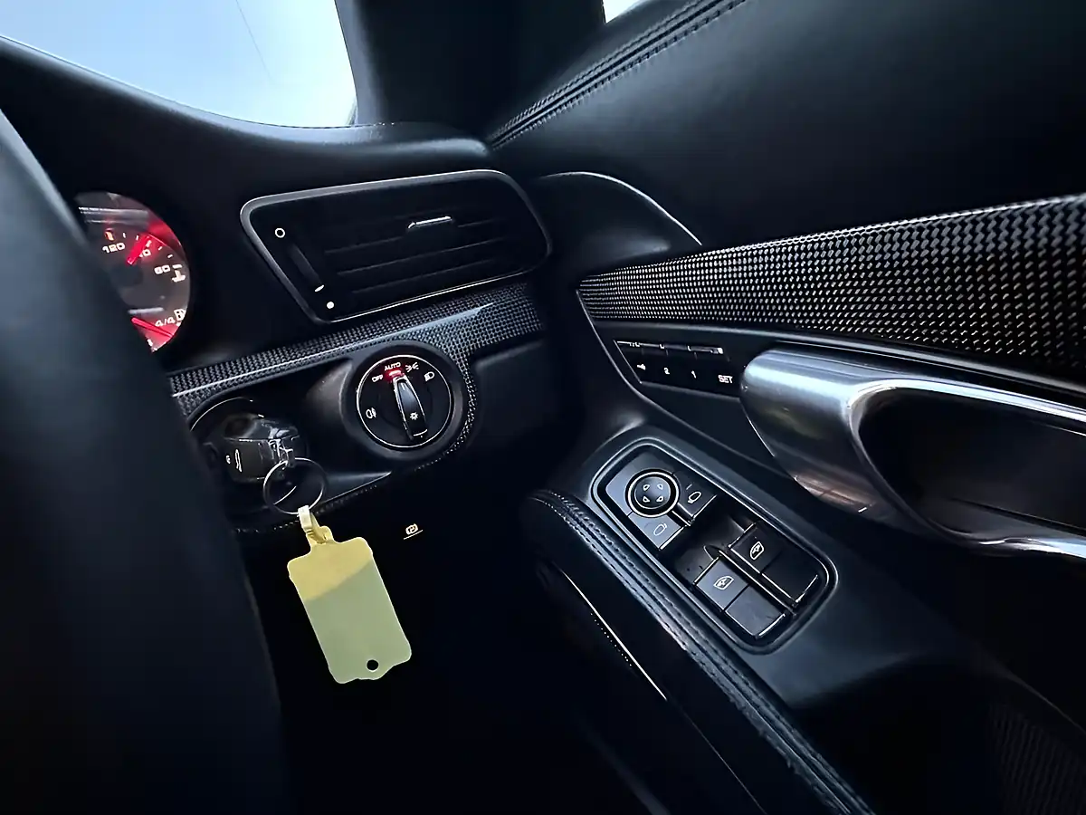 Used 2014 Porsche 911 Turbo S Black - Interior and Exterior details 13