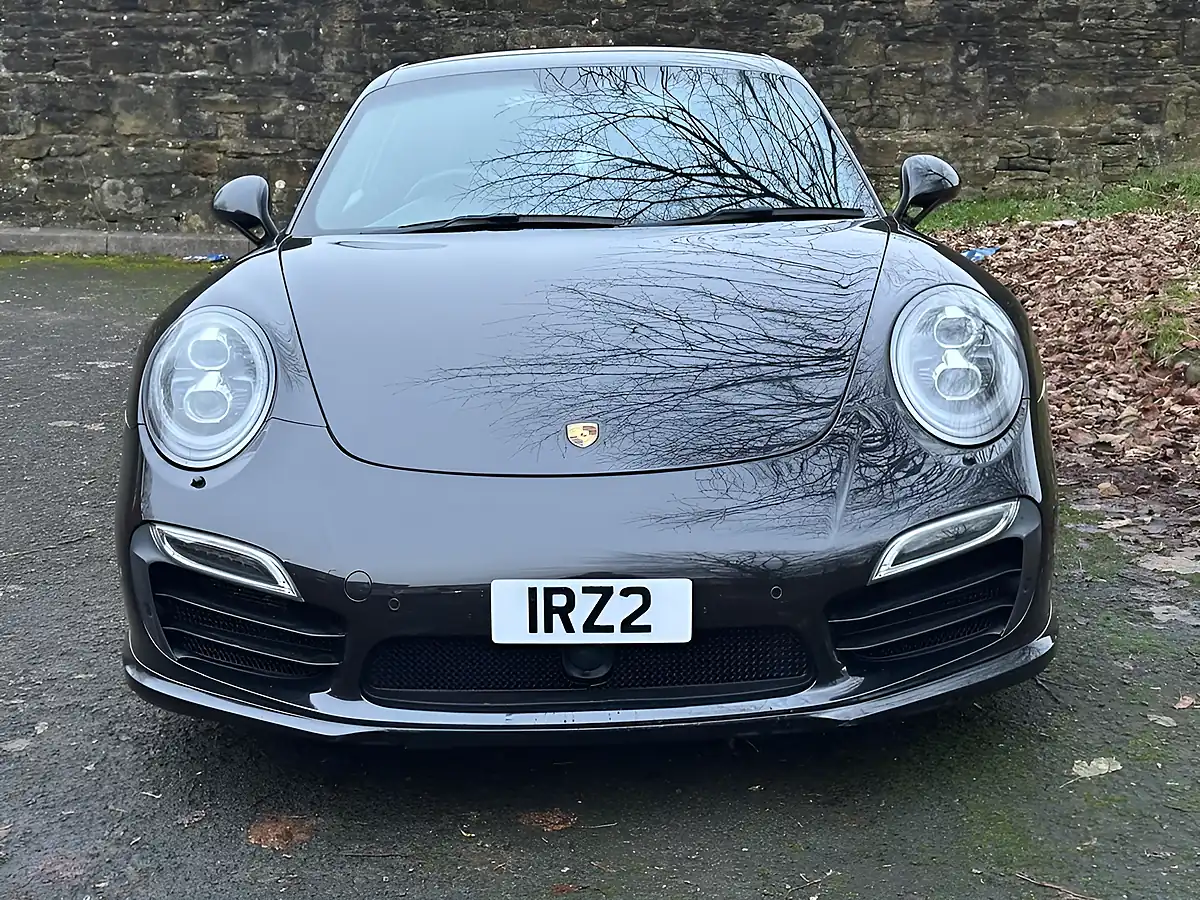 Used 2014 Porsche 911 Turbo S Black - Interior and Exterior details 15