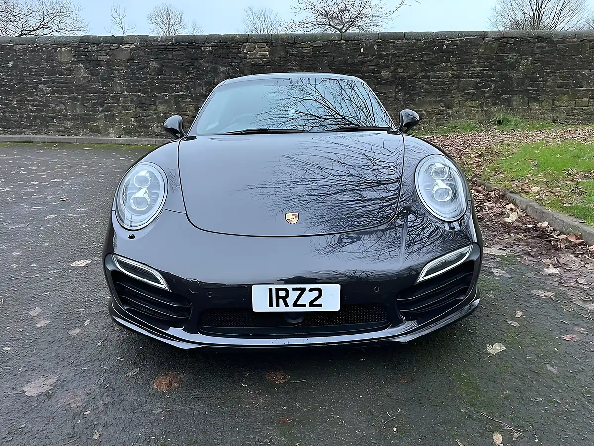 Used 2014 Porsche 911 Turbo S Black - Interior and Exterior details 16
