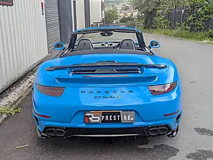Used 2014 Porsche 911 Turbo S Blue - Interior and Exterior details 11