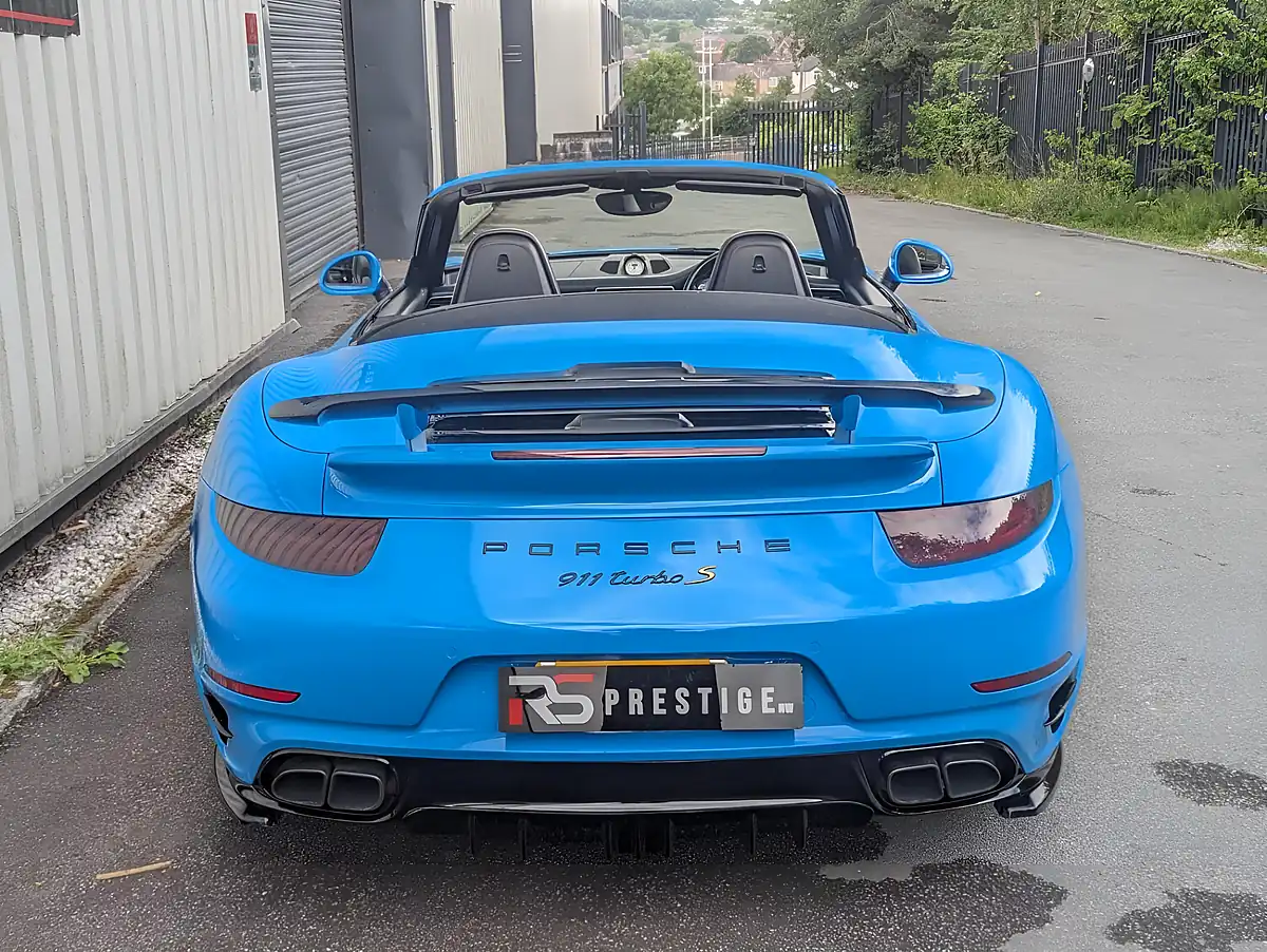 Used 2014 Porsche 911 Turbo S Blue - Interior and Exterior details 11