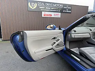 Used 2014 Porsche Boxster 981 Blue - Interior and Exterior details 16