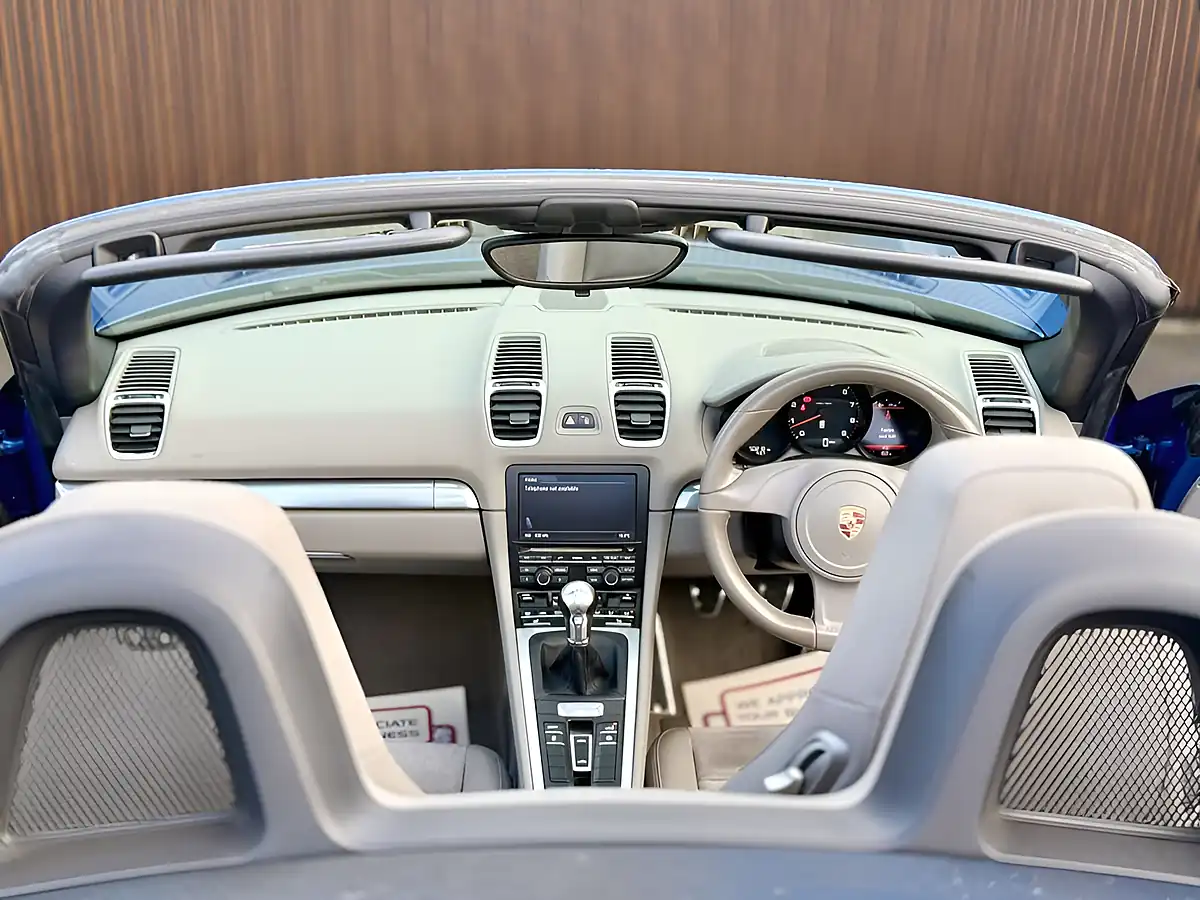 Used 2014 Porsche Boxster 981 Blue - Interior and Exterior details 19
