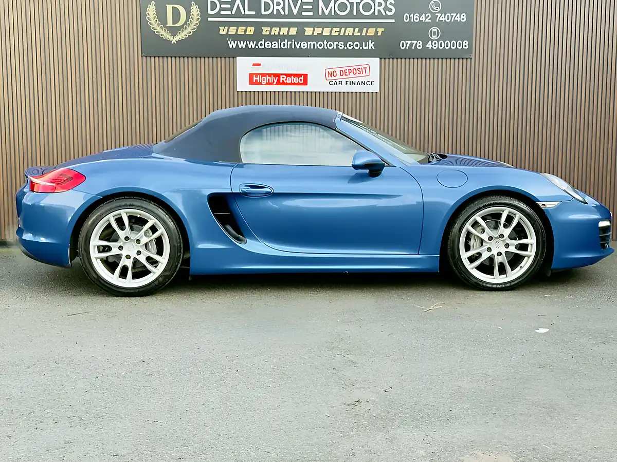 Used 2014 Porsche Boxster 981 Blue - Interior and Exterior details 7