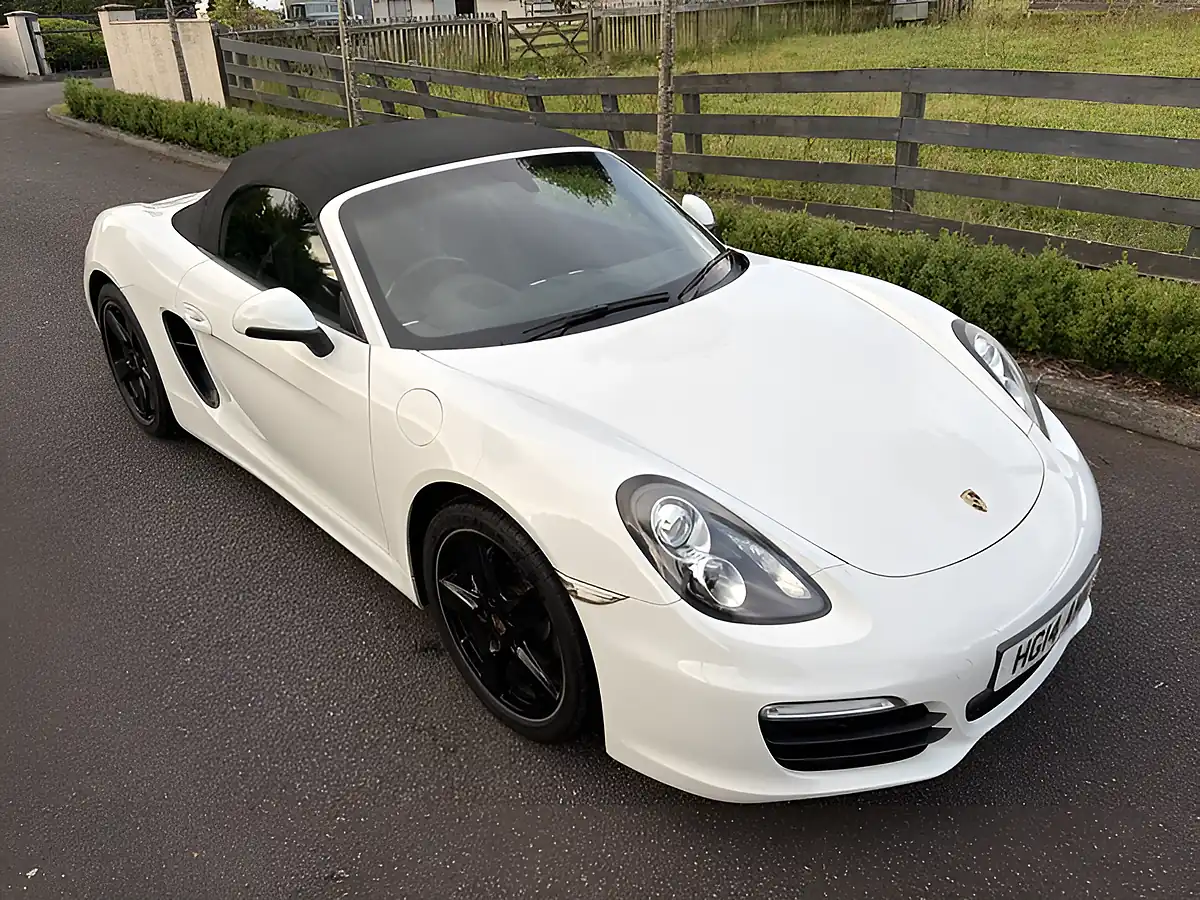 Used 2014 Porsche Boxster 981 Carrera White - Interior and Exterior details 4