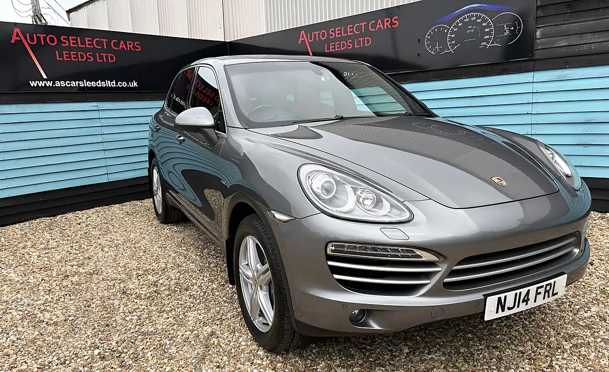 Used 2014 Porsche Cayenne Platinum Edition Meteor Grey - Front View
