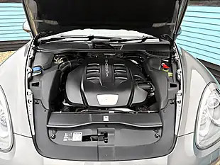 Used 2014 Porsche Cayenne Platinum Edition Meteor Grey - Interior and Exterior details 16