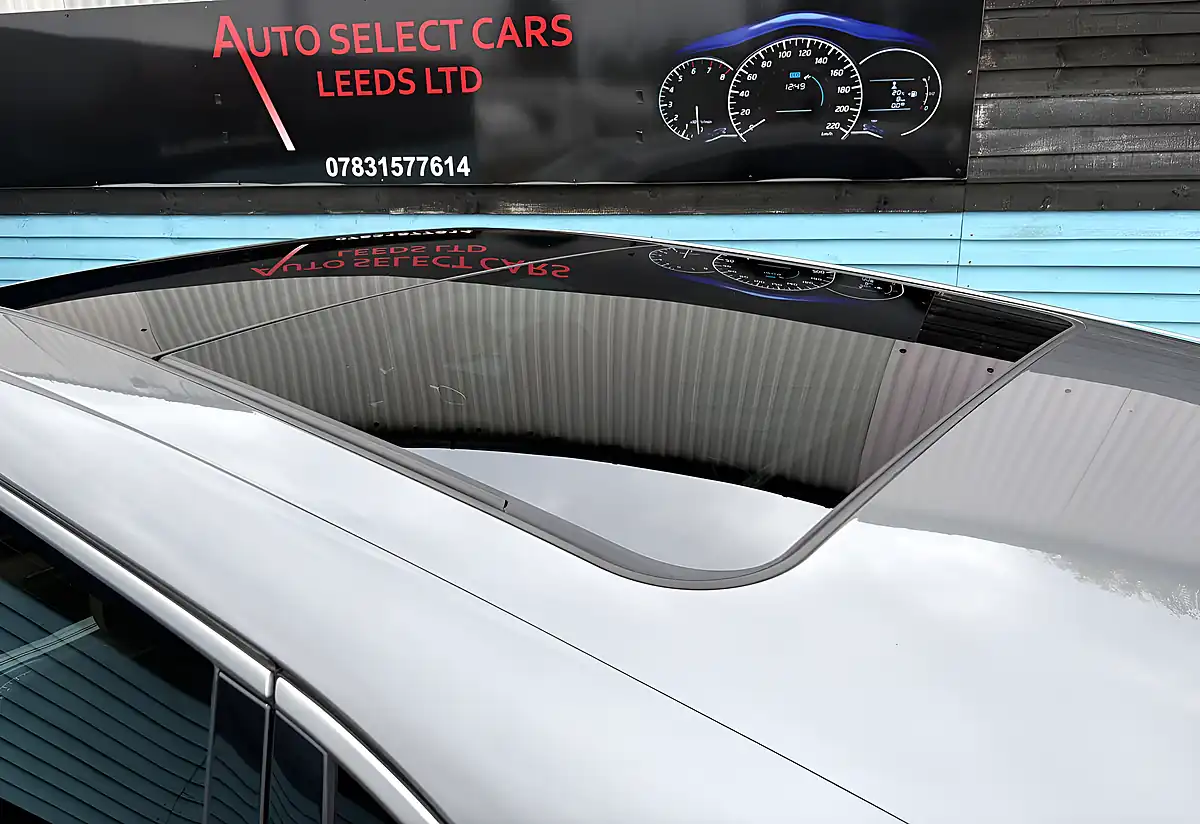 Used 2014 Porsche Cayenne Platinum Edition Meteor Grey - Interior and Exterior details 18