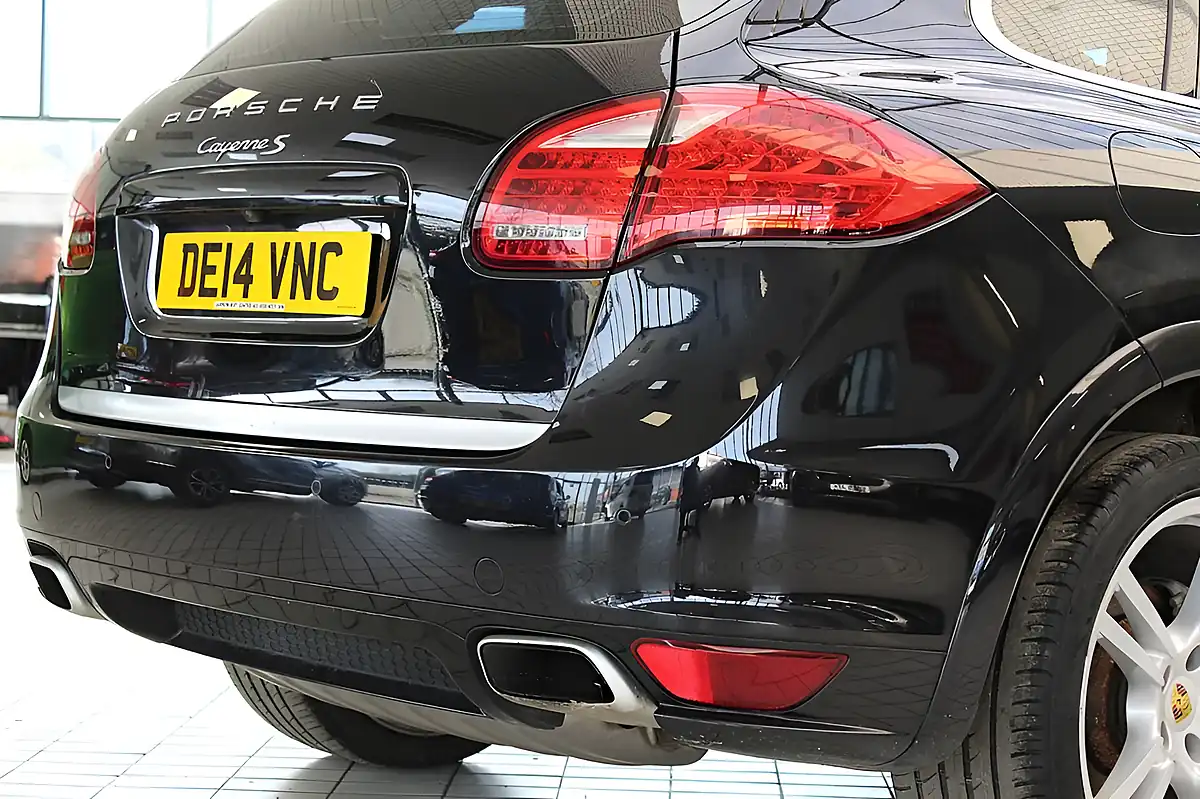 Used 2014 Porsche Cayenne S Black - Interior and Exterior details 13