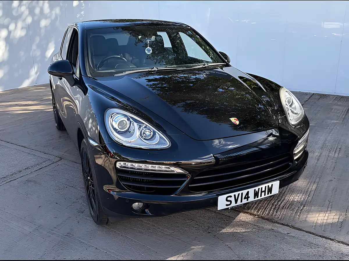 Used 2014 Porsche Cayenne S Black - Interior and Exterior details 4