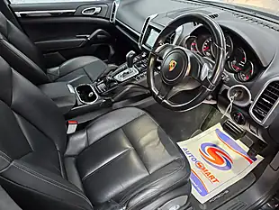 Used 2014 Porsche Cayenne Tiptronic 4WD Black - Interior and Exterior details 15