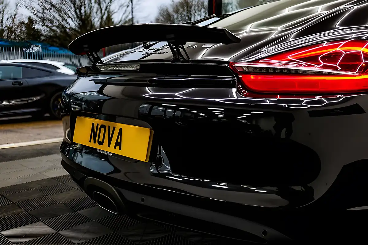 Used 2014 Porsche Cayman 981 Coupe Black - Interior and Exterior details 14
