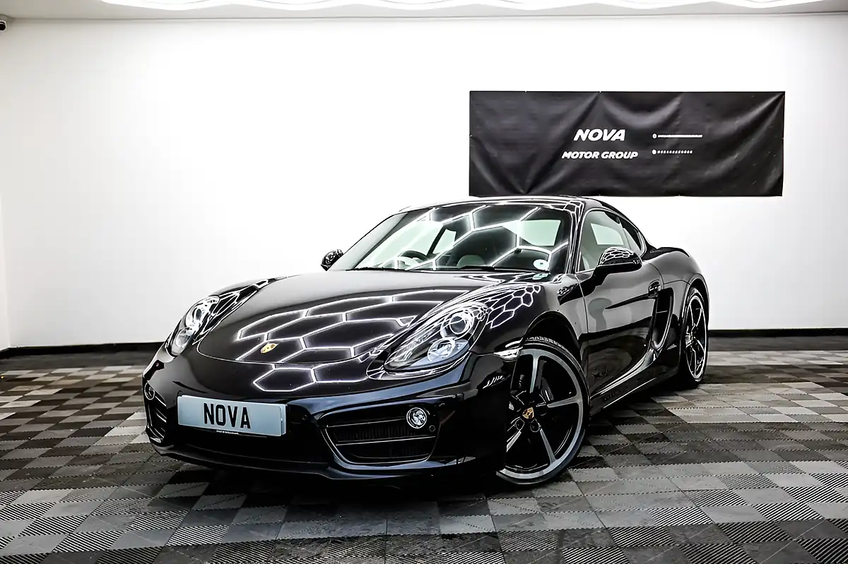 Used 2014 Porsche Cayman 981 Coupe Black - Interior and Exterior details 2