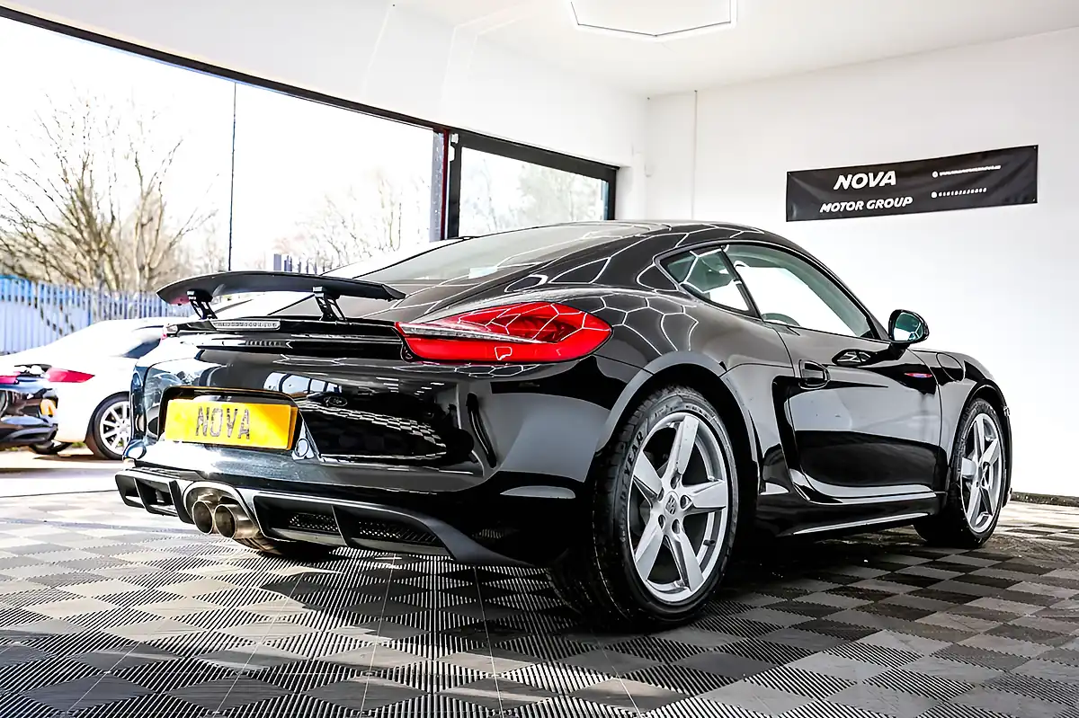 Used 2014 Porsche Cayman Coupe Black - Interior and Exterior details 10