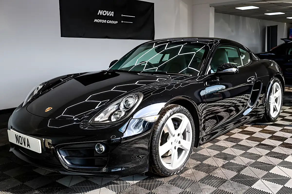 Used 2014 Porsche Cayman Coupe Black - Interior and Exterior details 7