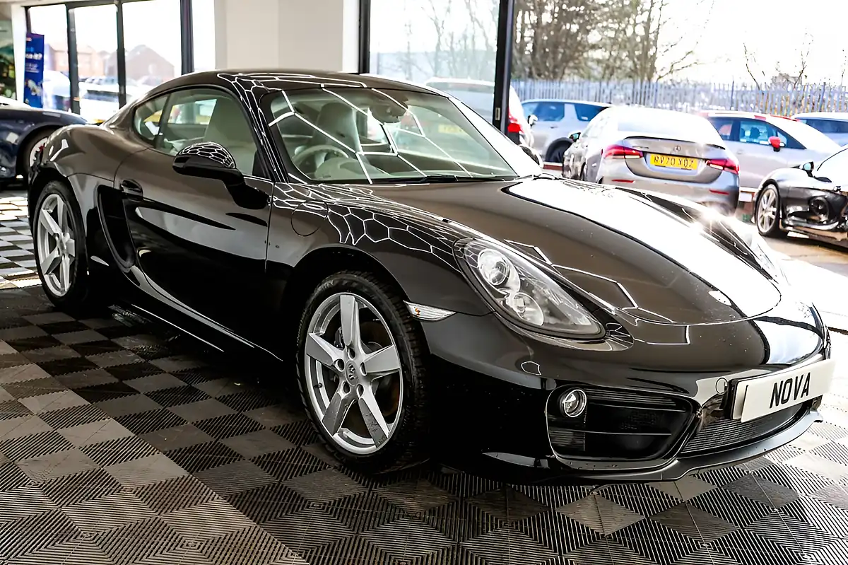 Used 2014 Porsche Cayman Coupe Black - Interior and Exterior details 9