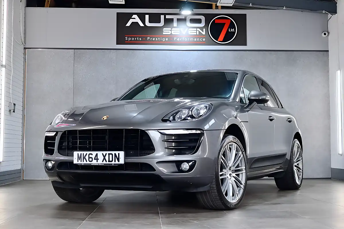 Used 2014 Porsche Macan S Agate Grey - Interior and Exterior details 17