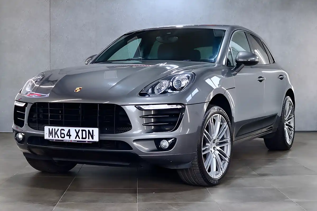 Used 2014 Porsche Macan S Agate Grey - Interior and Exterior details 8