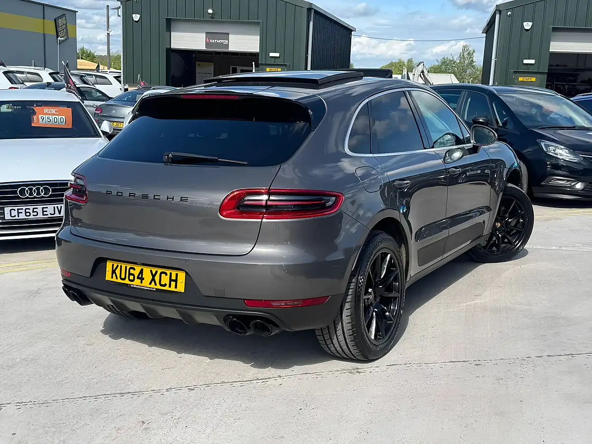 Used 2014 Porsche Macan S Grey - Interior and Exterior details 10
