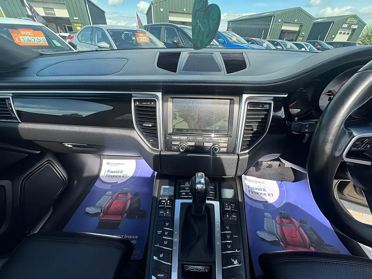Used 2014 Porsche Macan S Grey - Interior and Exterior details 13
