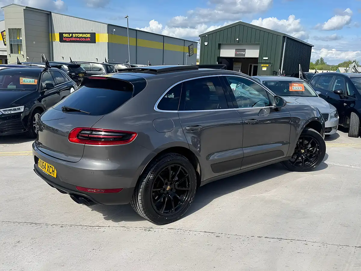 Used 2014 Porsche Macan S Grey - Interior and Exterior details 9