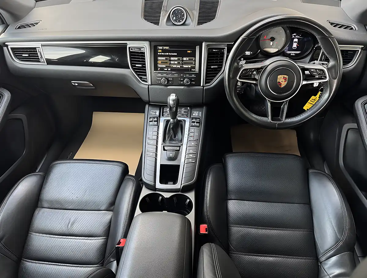 Used 2014 Porsche Macan S Grey - Interior and Exterior details 13