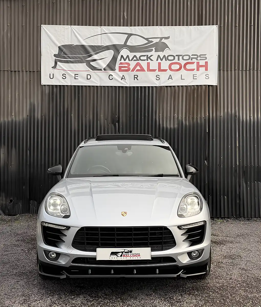 Used 2014 Porsche Macan S Silver - Interior and Exterior details 10