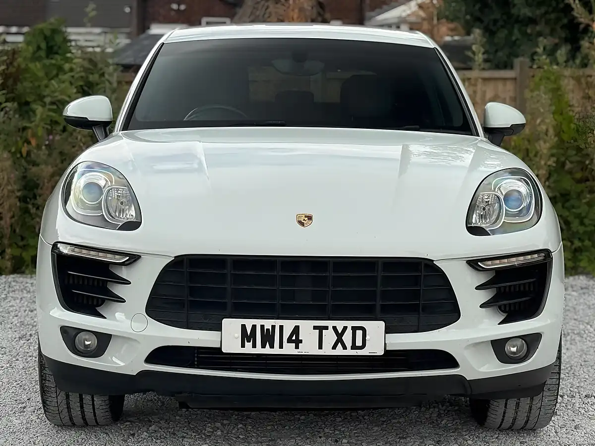 Used 2014 Porsche Macan S White - Interior and Exterior details 5