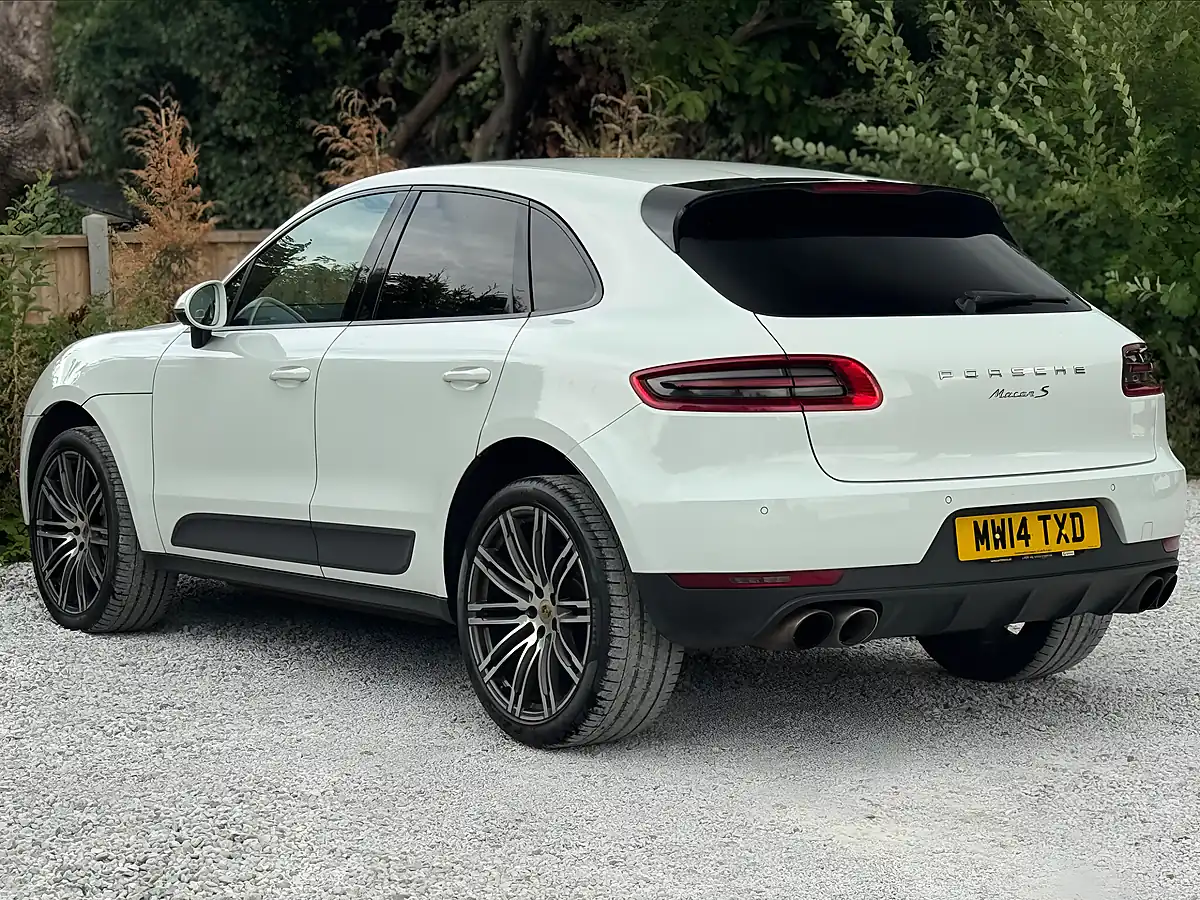 Used 2014 Porsche Macan S White - Interior and Exterior details 7