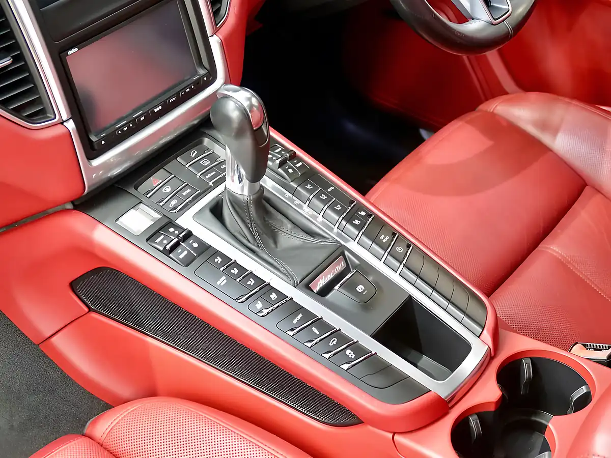 Used 2014 Porsche Macan Turbo Black - Interior and Exterior details 12