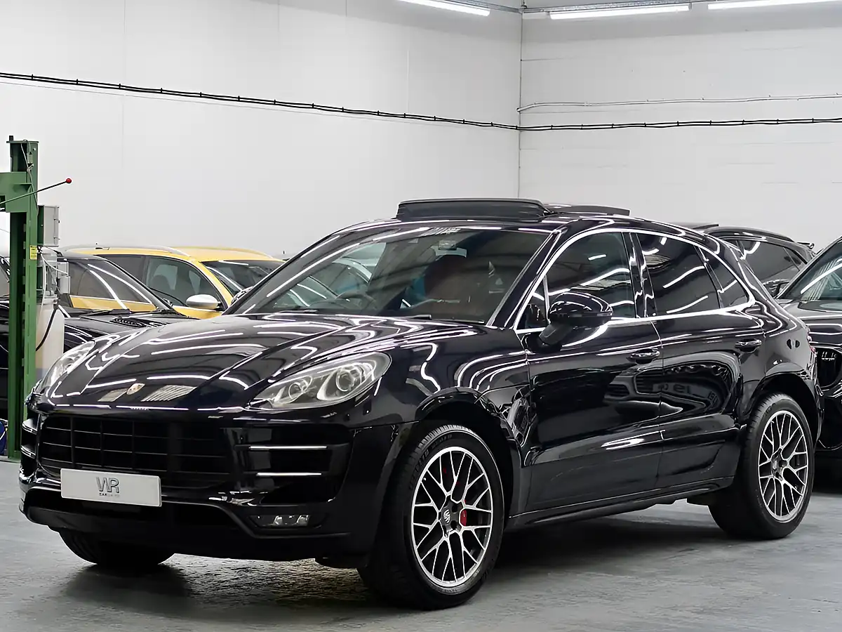 Used 2014 Porsche Macan Turbo Black - Interior and Exterior details 5