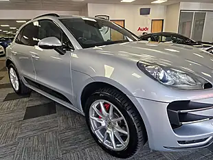 Used 2014 Porsche Macan Turbo Silver - Interior and Exterior details 10