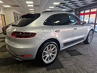Used 2014 Porsche Macan Turbo Silver - Interior and Exterior details 3