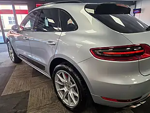 Used 2014 Porsche Macan Turbo Silver - Interior and Exterior details 8
