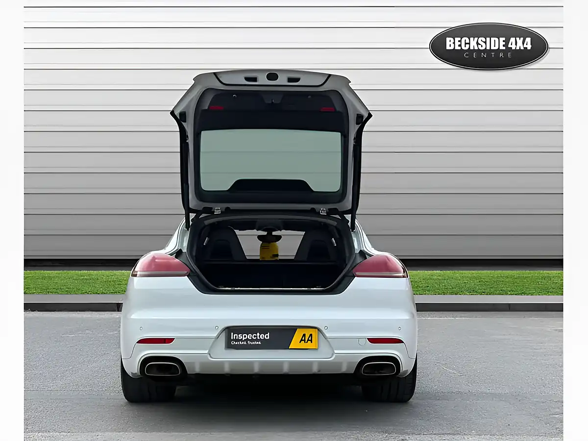 Used 2014 Porsche Panamera Panamera White - Interior and Exterior details 10
