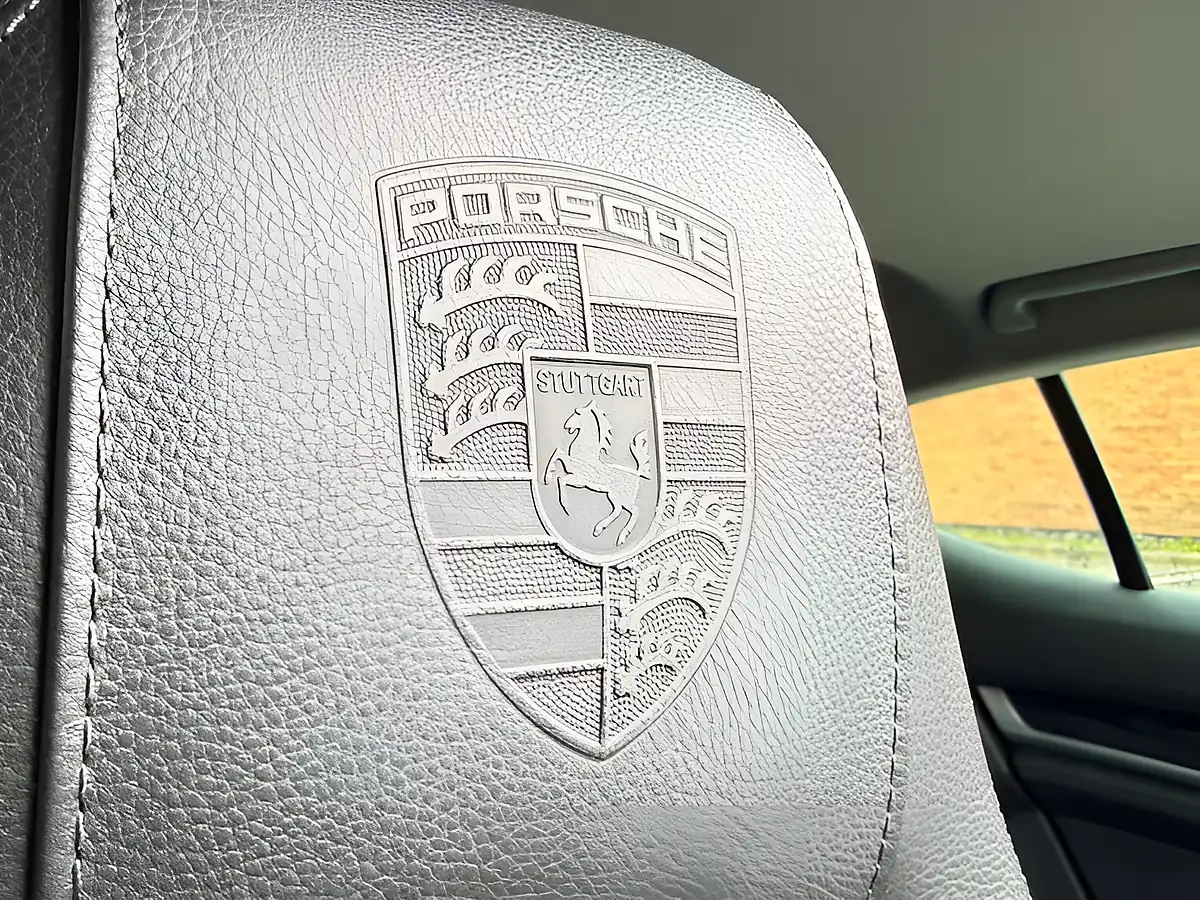 Used 2014 Porsche Panamera Panamera White - Interior and Exterior details 11