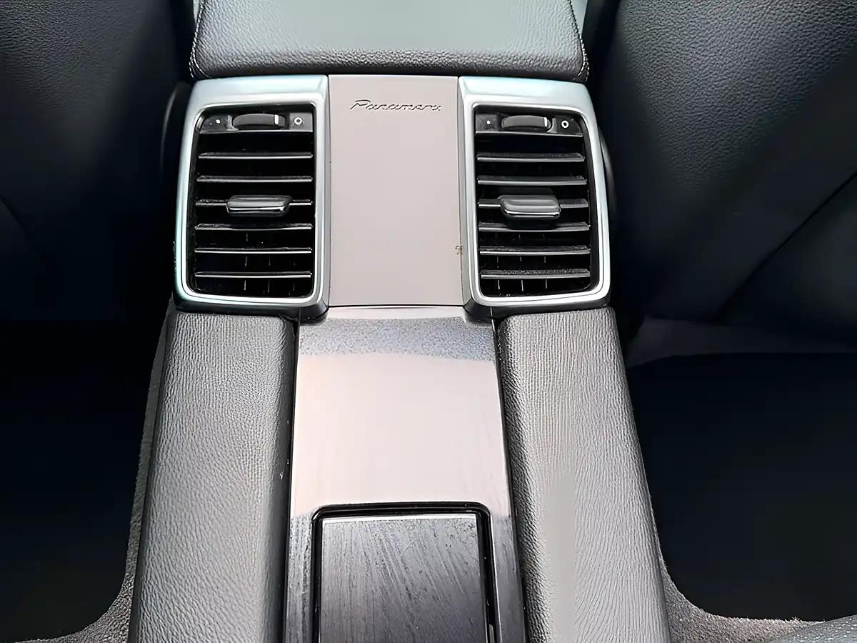 Used 2014 Porsche Panamera Panamera White - Interior and Exterior details 16