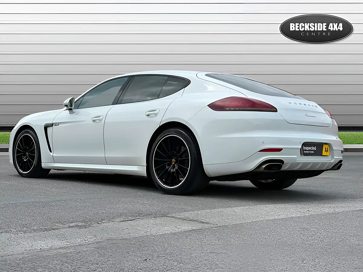 Used 2014 Porsche Panamera Panamera White - Interior and Exterior details 7