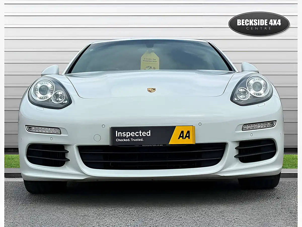 Used 2014 Porsche Panamera Panamera White - Interior and Exterior details 8