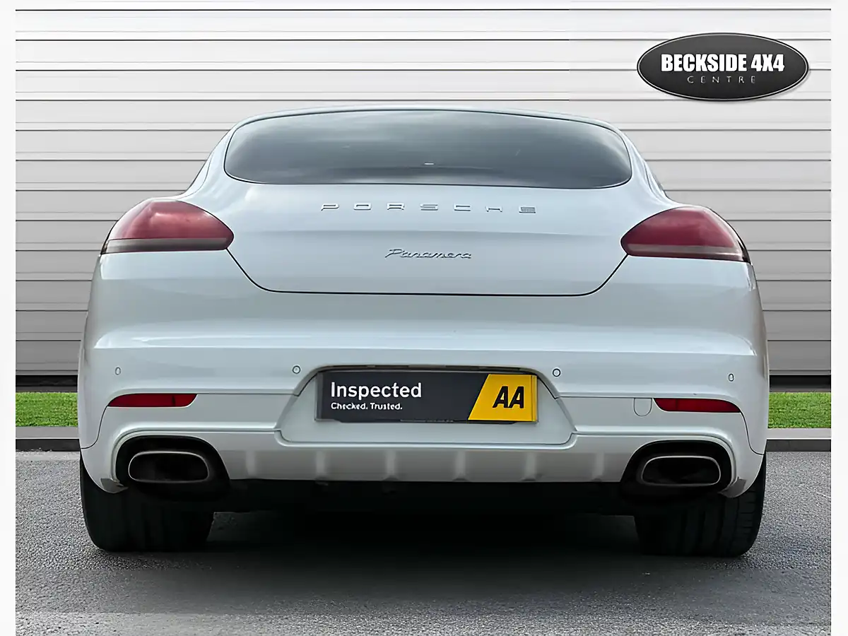 Used 2014 Porsche Panamera Panamera White - Interior and Exterior details 9