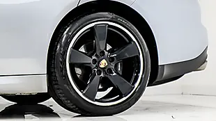 Used 2014 Porsche Panamera Silver - Interior and Exterior details 11