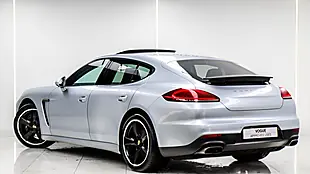 Used 2014 Porsche Panamera Silver - Interior and Exterior details 3