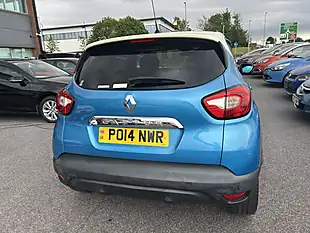 Used 2014 Renault Captur Blue - Interior and Exterior details 4