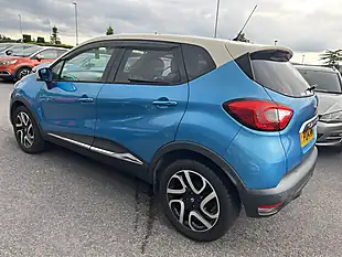 Used 2014 Renault Captur Blue - Interior and Exterior details 6